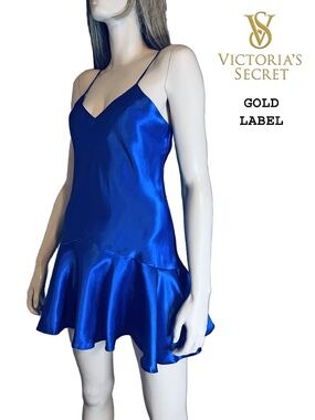 Victoria's Secret Gold Label Flounce Chemise Slip Nightgown Lingerie Satin Y2K